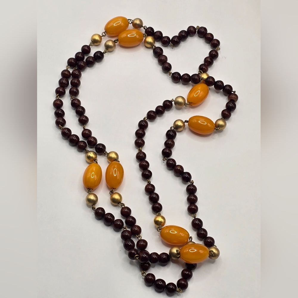 Bakelite Butterscotch & Brown Beaded Pullover Necklace
